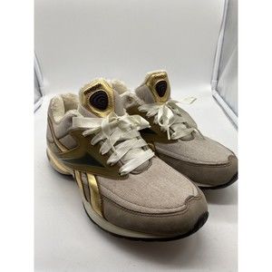 Reebok Womens Sneakers Size 9  Easytone Smoothfit Running Shoes Fur Trim